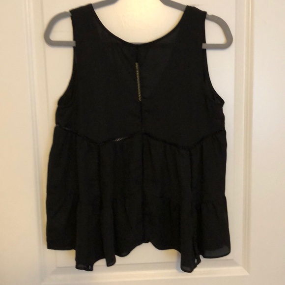 Jessica Simpson sheer black tank top - Picture 4 of 5